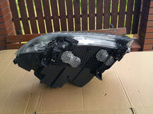 Load image into Gallery viewer, Frontscheinwerfer BMW X5 F15 F16 7317106 Xenon Rechts Scheinwerfer Headlight SCH2864344055xs