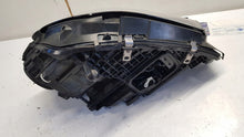 Laden Sie das Bild in den Galerie-Viewer, Frontscheinwerfer Mercedes-Benz Gle A1679065806 Rechts Scheinwerfer Headlight SCH8009317128vi