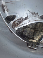 Load image into Gallery viewer, 1x Alufelge 17 Zoll 7.5" 5x112 38ET Glanz Silber 8W0601025K Audi Rim Wheel FEL7717272770cz