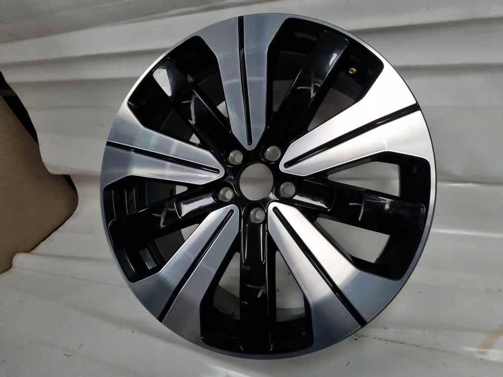 1x Alufelge 19 Zoll 8.5" 5x108 56ET Glanz Silber 32143628 Volvo Xc40 Rim Wheel FEL2327809226um