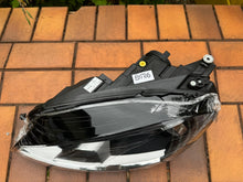 Load image into Gallery viewer, Frontscheinwerfer VW Golf VII Links Scheinwerfer Headlight SCH2707245316zt