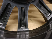 Load image into Gallery viewer, 1x Alufelge 19 Zoll 7.5&quot; 5x114.3 45ET Silber Mazda 3 Rim Wheel