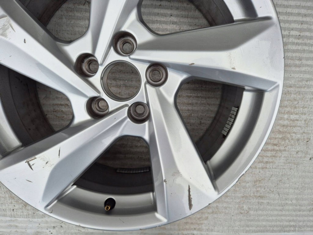 1x Alufelge 18 Zoll 7.0" 5x112 43ET 83A601025H Audi Q3 Rim Wheel FEL9227529180et