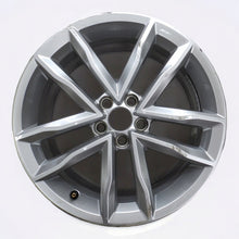 Laden Sie das Bild in den Galerie-Viewer, 1x Alufelge 17 Zoll 7.0&quot; 5x100 46ET 6C0601025 VW Polo Rim Wheel