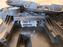 Laden Sie das Bild in den Galerie-Viewer, Frontscheinwerfer Ford Kuga II GV4113D155EF Xenon Links Scheinwerfer Headlight SCH1310575476ar