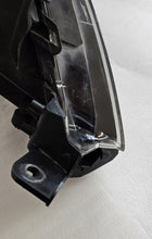 Laden Sie das Bild in den Galerie-Viewer, Frontscheinwerfer Mazda Cx-7 EH10-51040 100-41028 Xenon Links Headlight