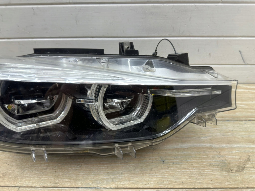 Frontscheinwerfer BMW 3 F30 F31 7492616-01 LED Rechts Scheinwerfer Headlight SCH9778791716zj