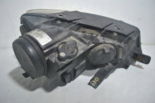 Laden Sie das Bild in den Galerie-Viewer, Frontscheinwerfer VW Passat 3C0941005AD Links Scheinwerfer Headlight