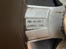 Load image into Gallery viewer, 1x Alufelge 17 Zoll 7.0" 5x120 7E0601025P VW Transporter Rim Wheel FEL1191067427nu