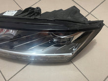Laden Sie das Bild in den Galerie-Viewer, Frontscheinwerfer Skoda Fabia III 6V1941015F LED Links Scheinwerfer Headlight SCH4417029682ki