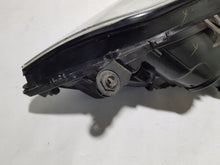 Laden Sie das Bild in den Galerie-Viewer, Frontscheinwerfer Mercedes-Benz X164 Xenon Rechts Scheinwerfer Headlight SCH8930370161wq
