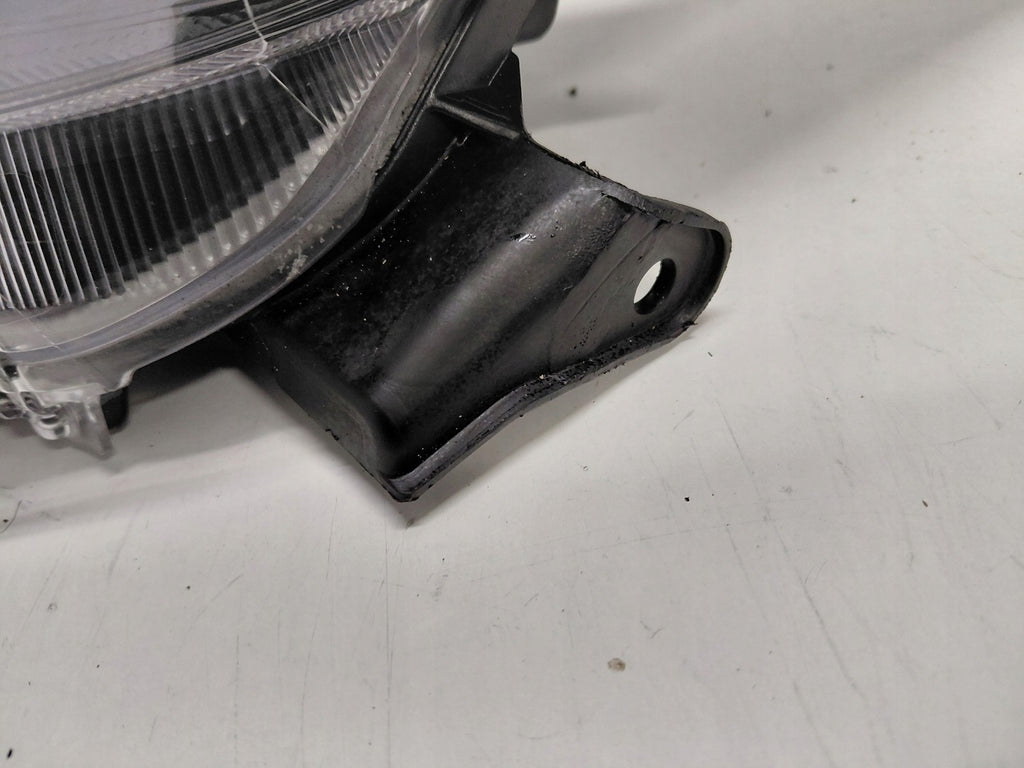 Frontscheinwerfer Toyota Yaris Links Scheinwerfer Headlight SCH9845088514sj