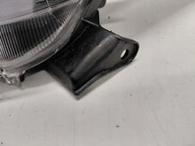 Load image into Gallery viewer, Frontscheinwerfer Toyota Yaris Links Scheinwerfer Headlight SCH9845088514sj