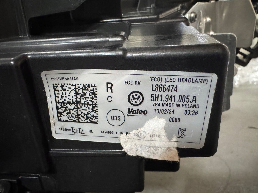 Frontscheinwerfer VW Golf VIII 5H1941005A L866469 5H1941006 LED Ein Satz SCH4310425248dg