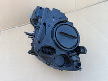 Laden Sie das Bild in den Galerie-Viewer, Frontscheinwerfer Skoda Yeti 5l 5L1941018C Xenon Rechts Scheinwerfer Headlight SCH8519451522ow