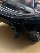 Load image into Gallery viewer, Frontscheinwerfer Mazda 6 Gj GRF5-51030 LED Rechts Scheinwerfer Headlight SCH9771450271ix