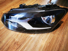 Load image into Gallery viewer, Frontscheinwerfer VW Polo 6R1941007E 1EE247051-01 Links Scheinwerfer Headlight