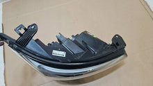 Laden Sie das Bild in den Galerie-Viewer, Frontscheinwerfer Renault Master III 260105567R Rechts Scheinwerfer Headlight SCH1445570293xq