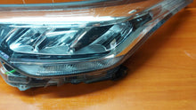 Laden Sie das Bild in den Galerie-Viewer, Frontscheinwerfer Toyota Chr C-Hr 81150-F4180 LED Links Scheinwerfer Headlight SCH2688746363re