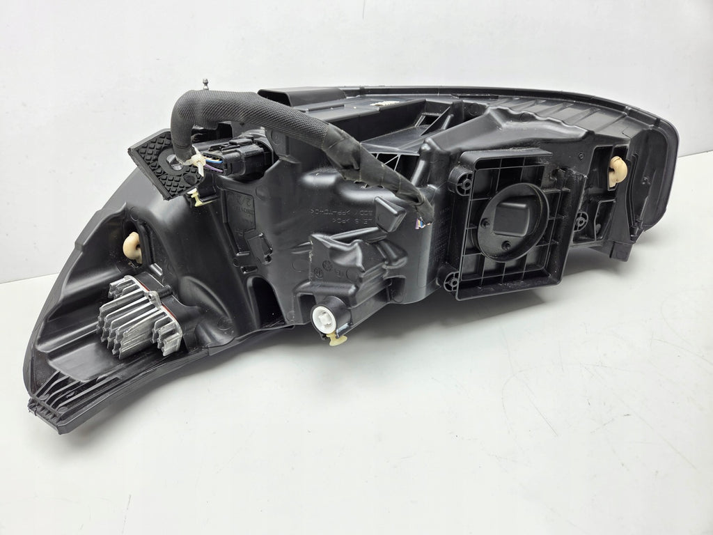 Frontscheinwerfer Ford Focus 00220623-06 Rechts Scheinwerfer Headlight SCH5708512128yo