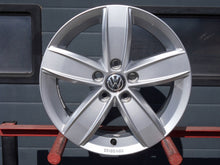 Load image into Gallery viewer, 4x Alufelge 15 Zoll 5.5" 5x100 40ET Glanz Silber 2G0071495 Skoda Fabia IV Polo FEL3295865317jm