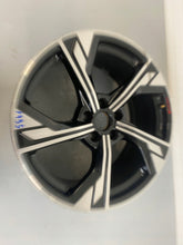 Laden Sie das Bild in den Galerie-Viewer, 1x Alufelge 19 Zoll 8.5" 5x112 46ET Glanz Schwarz 8W0601025M Audi A4 Rim Wheel FEL1870348539xt