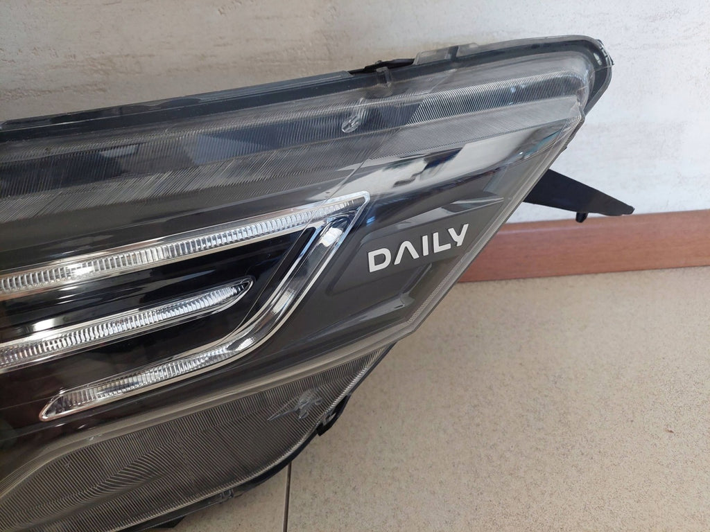 Frontscheinwerfer Iveco Daily I 5802711799 5802711800 LED Ein Satz Headlight SCH7495216195et