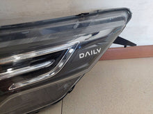 Laden Sie das Bild in den Galerie-Viewer, Frontscheinwerfer Iveco Daily I 5802711799 5802711800 LED Ein Satz Headlight SCH7495216195et