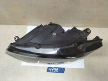 Load image into Gallery viewer, Frontscheinwerfer VW Caddy IV Links Scheinwerfer Headlight SCH3779116495yn
