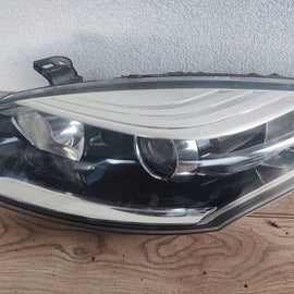 Frontscheinwerfer Renault Megane III 260605817R 030128820100 Vorderseite SCH7440180195hf