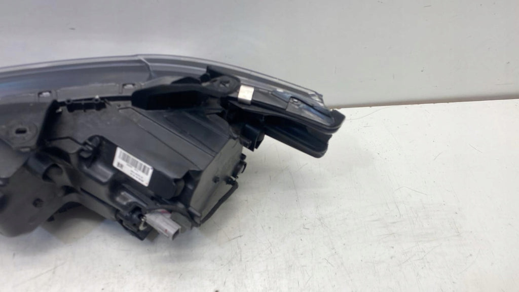 Frontscheinwerfer Mitsubishi Outlander III 8301D3-32 Rechts Headlight SCH1030115602is