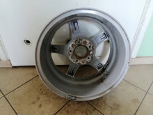 Load image into Gallery viewer, 1x Alufelge 16 Zoll 7.0&quot; 5x120 40ET 6866302 BMW 1 F20 Rim Wheel