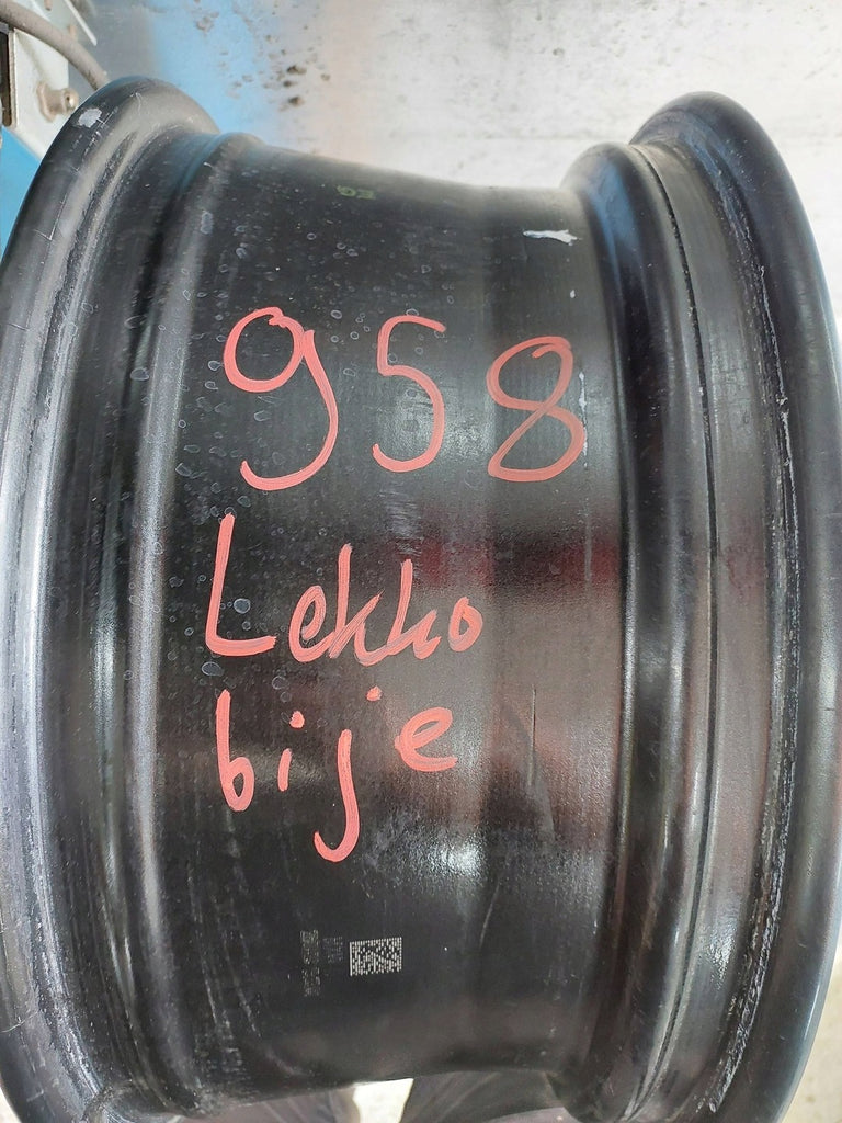 1x Alufelge 17 Zoll SPP12965 Toyota Corolla Rim Wheel