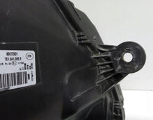 Load image into Gallery viewer, Frontscheinwerfer VW Transporter 7E1941005E Ein Stück (Rechts oder Links)