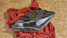 Load image into Gallery viewer, Frontscheinwerfer Seat Leon 5F1941007K 7P5941591AH LED Links Headlight