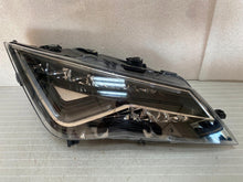 Laden Sie das Bild in den Galerie-Viewer, Frontscheinwerfer Seat Leon 5F1941008G LED Rechts Scheinwerfer Headlight