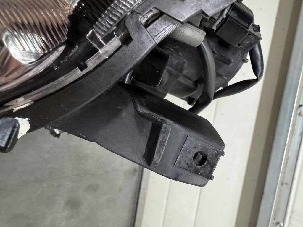 Frontscheinwerfer Mitsubishi Outlander Xenon Links Scheinwerfer Headlight