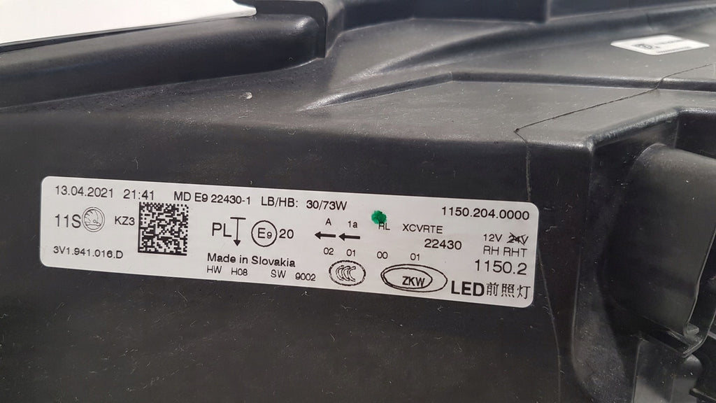 Frontscheinwerfer Skoda Superb III 3V1941016D LED Rechts Scheinwerfer Headlight