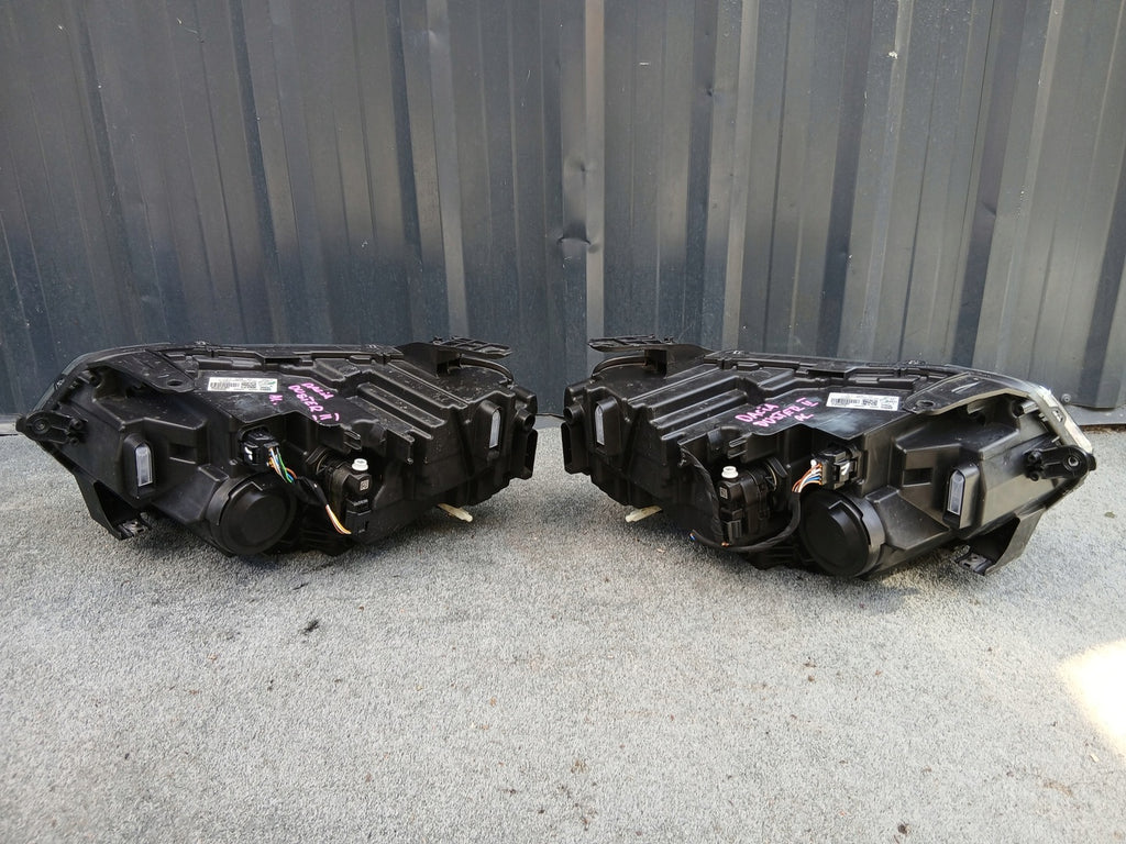 Frontscheinwerfer Dacia Duster 260602287 Full LED Ein Stück (Rechts oder Links) SCH8648347145au