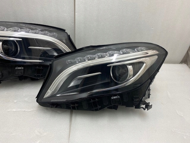 Frontscheinwerfer Mercedes-Benz X156 A1569061700 LED Rechts oder Links SCH7480530177ib