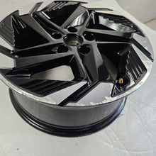 Load image into Gallery viewer, 1x Alufelge 18 Zoll 7.5" 5x114.3 45ET R498755 Nissan Qashqai III J12 Rim Wheel FEL6345339799is