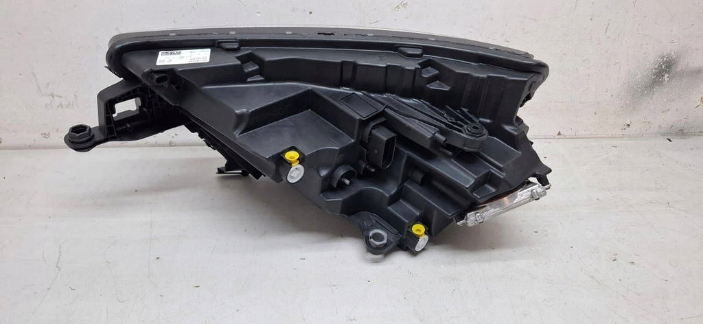 Frontscheinwerfer Skoda Kamiq 0021383304 658941016 Links Scheinwerfer Headlight SCH5597002013kq