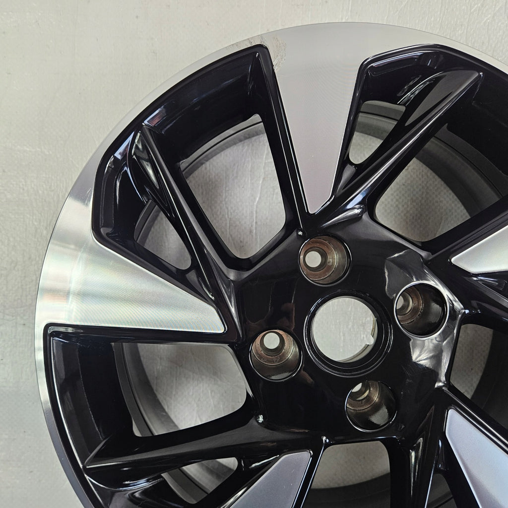 1x Alufelge 16 Zoll 6.5" 4x108 32ET 672044871 Opel Corsa F Rim Wheel FEL5412413747jy