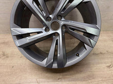 Load image into Gallery viewer, 1x Alufelge 19 Zoll 8.5" 5x112 38ET Glanz Silber 5NA601025AG VW Tiguan Rim Wheel FEL1951149779gw
