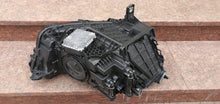 Laden Sie das Bild in den Galerie-Viewer, Frontscheinwerfer Audi Q3 83A941011 Xenon Links Scheinwerfer Headlight SCH1005114511yh