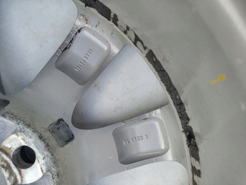 1x Alufelge 16 Zoll 6.0" 4x100 51ET 509100323 Toyota Yaris Rim Wheel