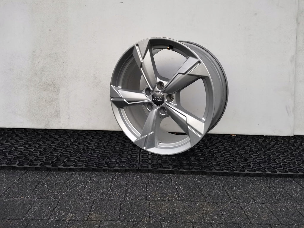 1x Alufelge 18 Zoll 8.0" 5x112 39ET 4K0601025D Audi A6 Rim Wheel