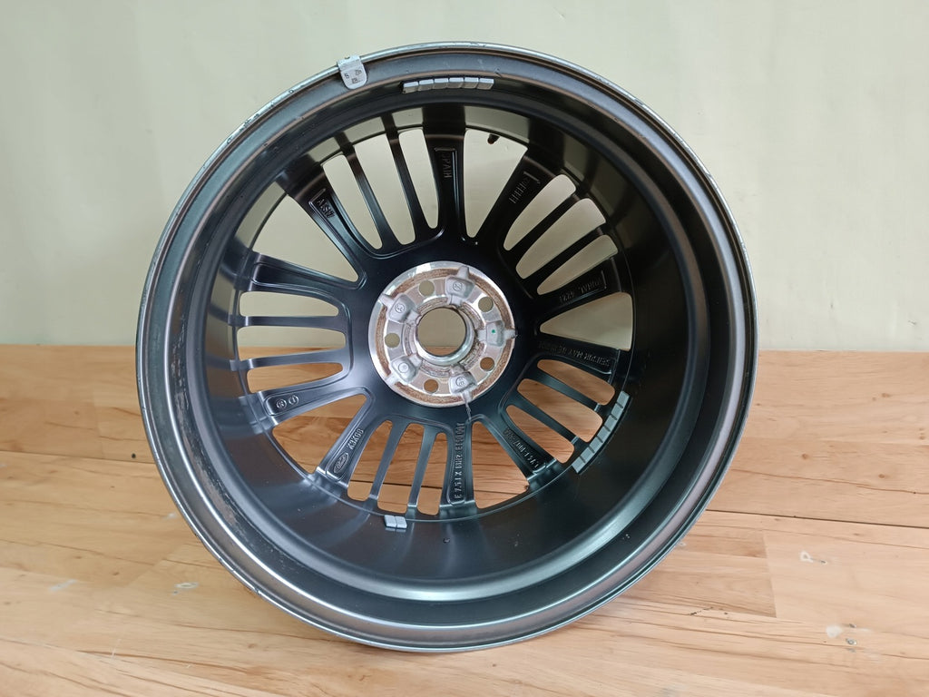 1x Alufelge 18 Zoll 7.5" 5x108 50ET LV4J-1007-A1A Ford Kuga Rim Wheel