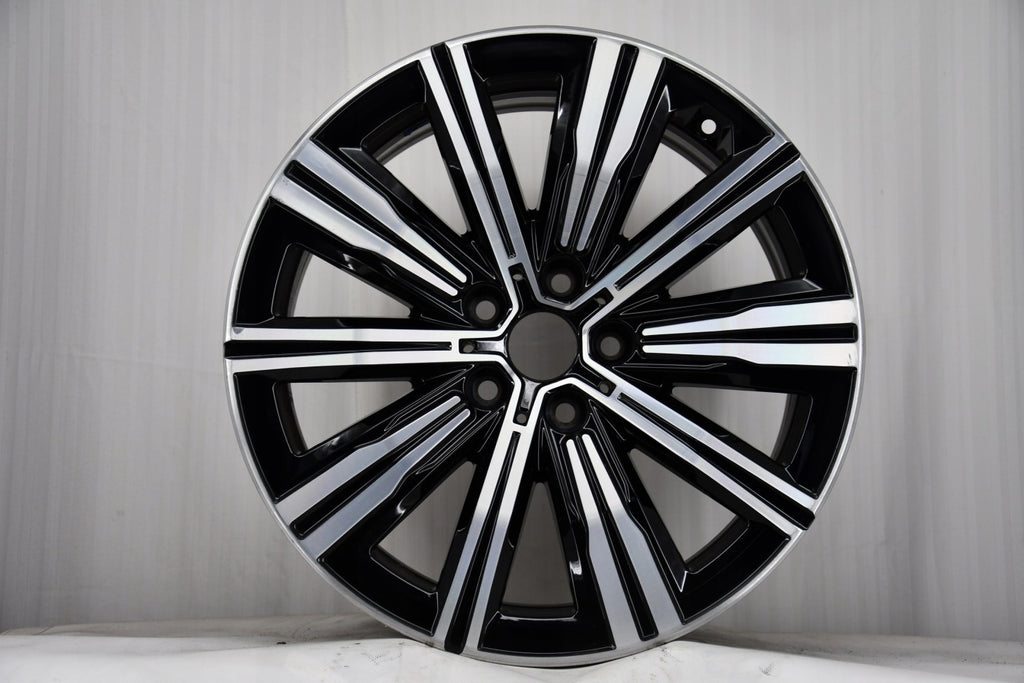 1x Alufelge 18 Zoll 7.5" 5x112 25ET Glanz 6883524 BMW 1 Rim Wheel FEL7370809295ro