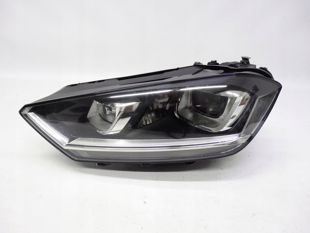Frontscheinwerfer VW Golf Sportsvan 517941031B Xenon Links Headlight SCH2882745376px